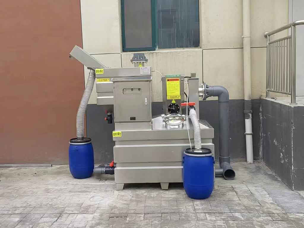 安徽蚌埠全自動(dòng)油水分離器 安徽蚌埠全自動(dòng)油水分離器